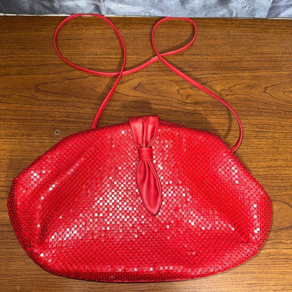Red Vintage Style Sequined Evening Shoulder Bag Hinge Closure